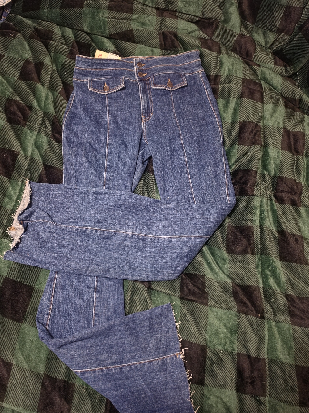 Idyllwind Blue High-Rise Flare Jeans with Front Seam Detail